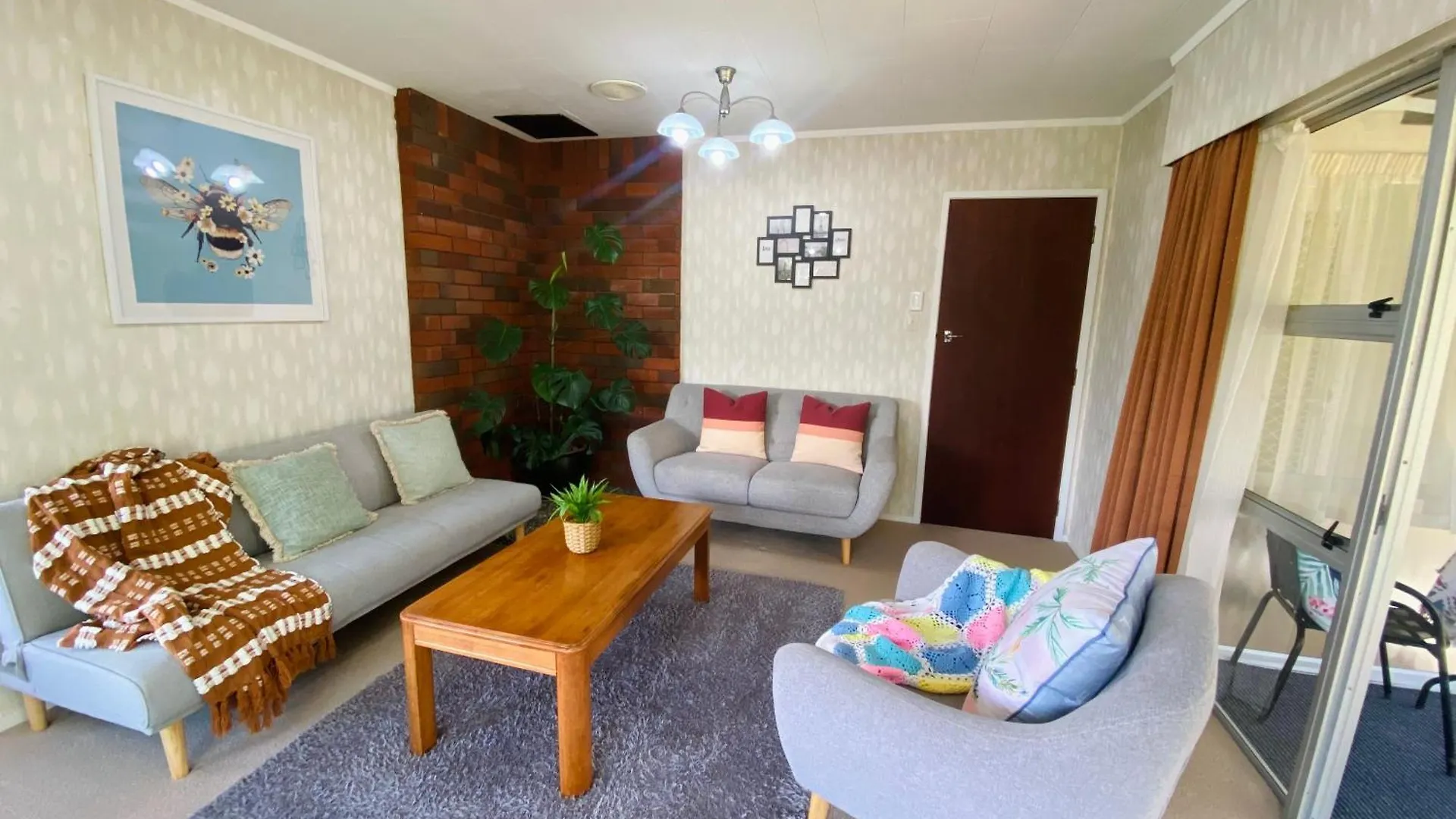 Cosy Garden Home روتوروا بيت للعطل